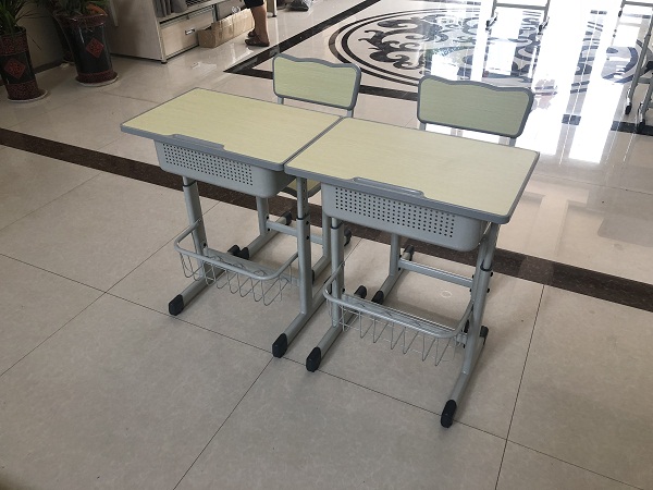 采購學生課桌椅時必須注意的地方有哪些？